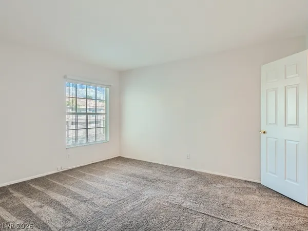 $1,995 | 1044 Grammy Drive, Las Vegas, NV 89145