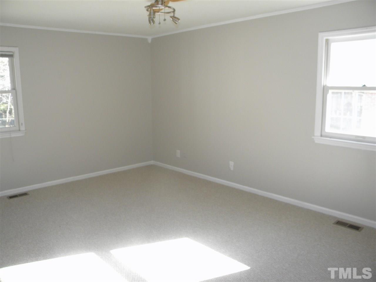 4920 Mandel Road Durham, NC 27712 - Photo 11 of 20 Gallery Image 11
