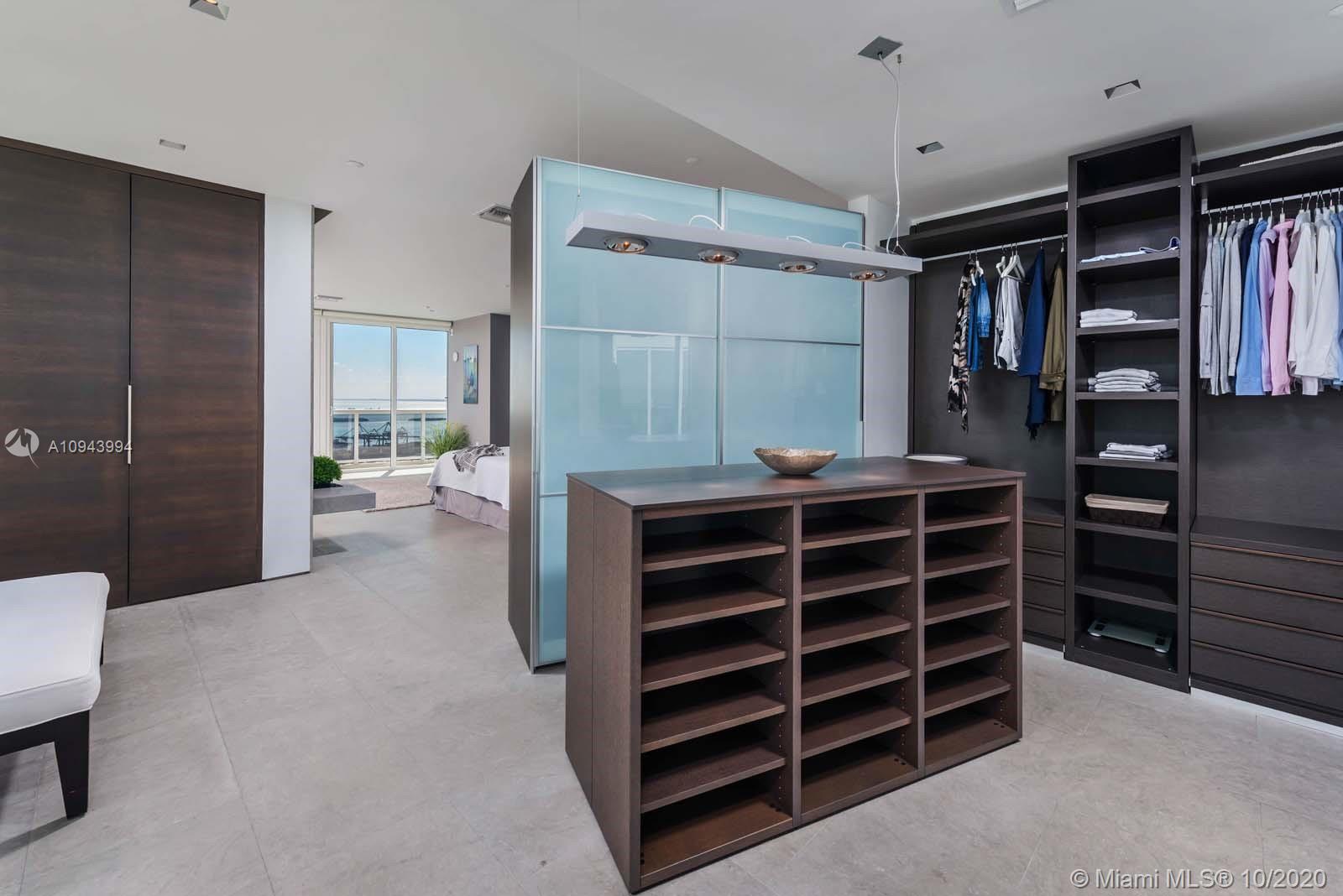 400 Alton Road, Unit PHB Miami Beach, FL 33139 - Photo 17 of 28