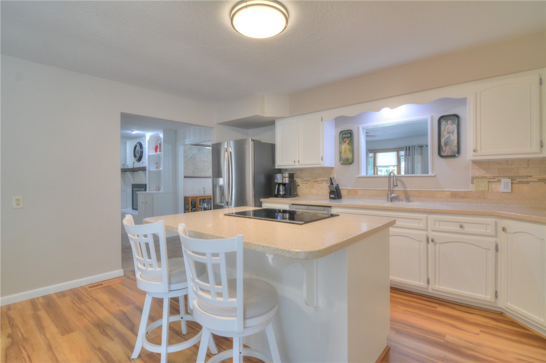 5223 North MacArthur Road Forsyth, IL 62535 - Photo 17 of 46 Gallery Image 17