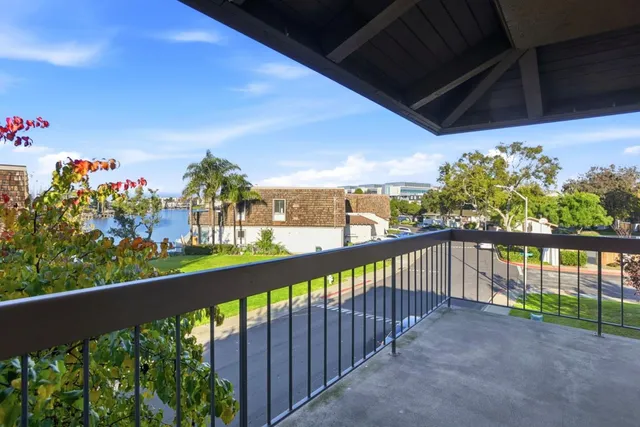 $635,000 | 707 Fathom Drive, Unit 212, San Mateo, CA 94404