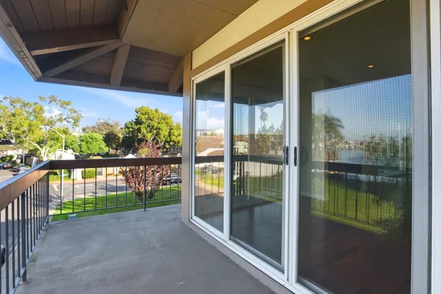 $635,000 | 707 Fathom Drive, Unit 212, San Mateo, CA 94404