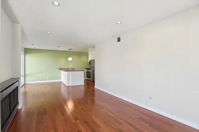 $635,000 | 707 Fathom Drive, Unit 212, San Mateo, CA 94404