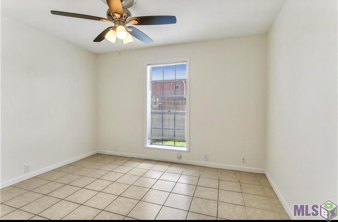 3320 North Arnoult Road, Unit 111 Metairie, LA 70002 - Photo 6 of 15