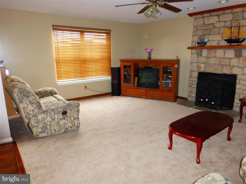 505 Piney Point Road Perryville, MD 21903 - Photo 15 of 27 Family Room
