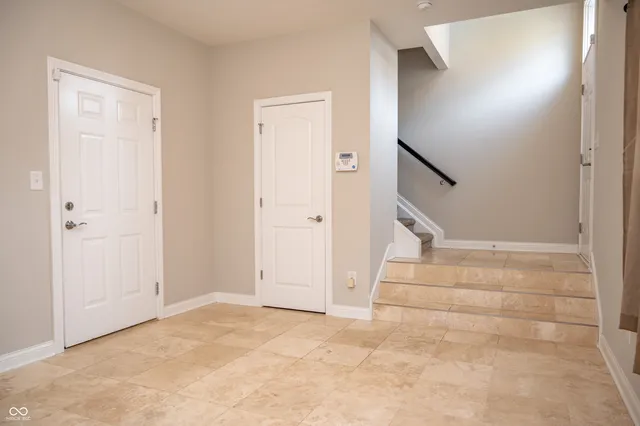 $2,600 | 428 Neuman Way, Carmel, IN 46032