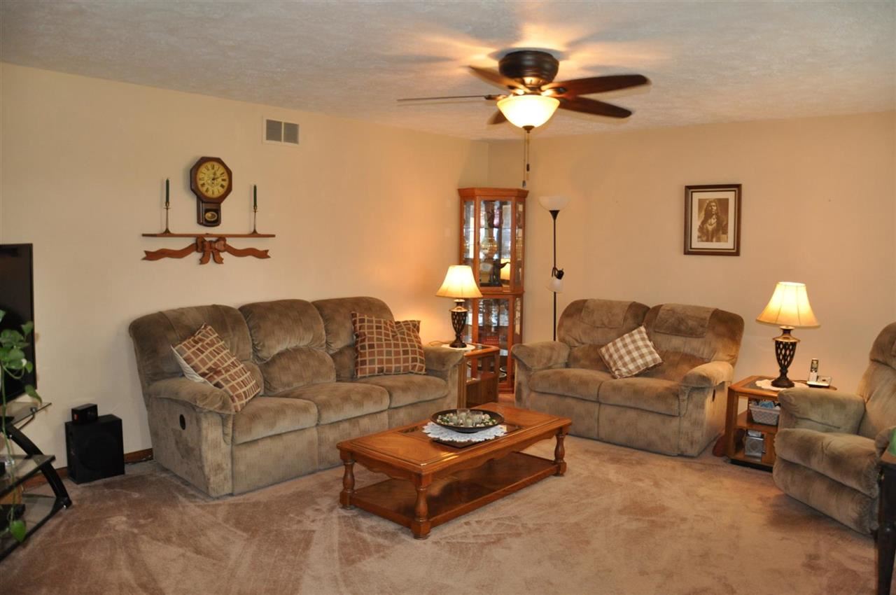 1600 West New Hope Road Boonville, IN 47601 - Photo 4 of 30 Gallery Image 4