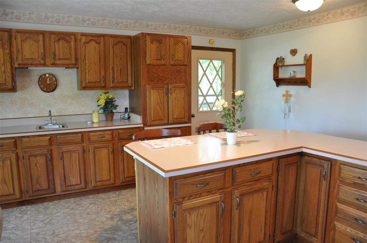 1600 West New Hope Road Boonville, IN 47601 - Photo 7 of 30 Gallery Image 7