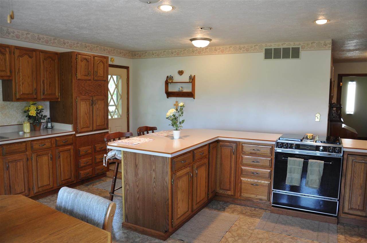 1600 West New Hope Road Boonville, IN 47601 - Photo 9 of 30 Gallery Image 9
