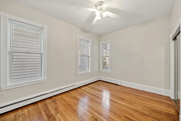 $3,700 | 634 East 7th Street, Unit 1, Boston, MA 02127