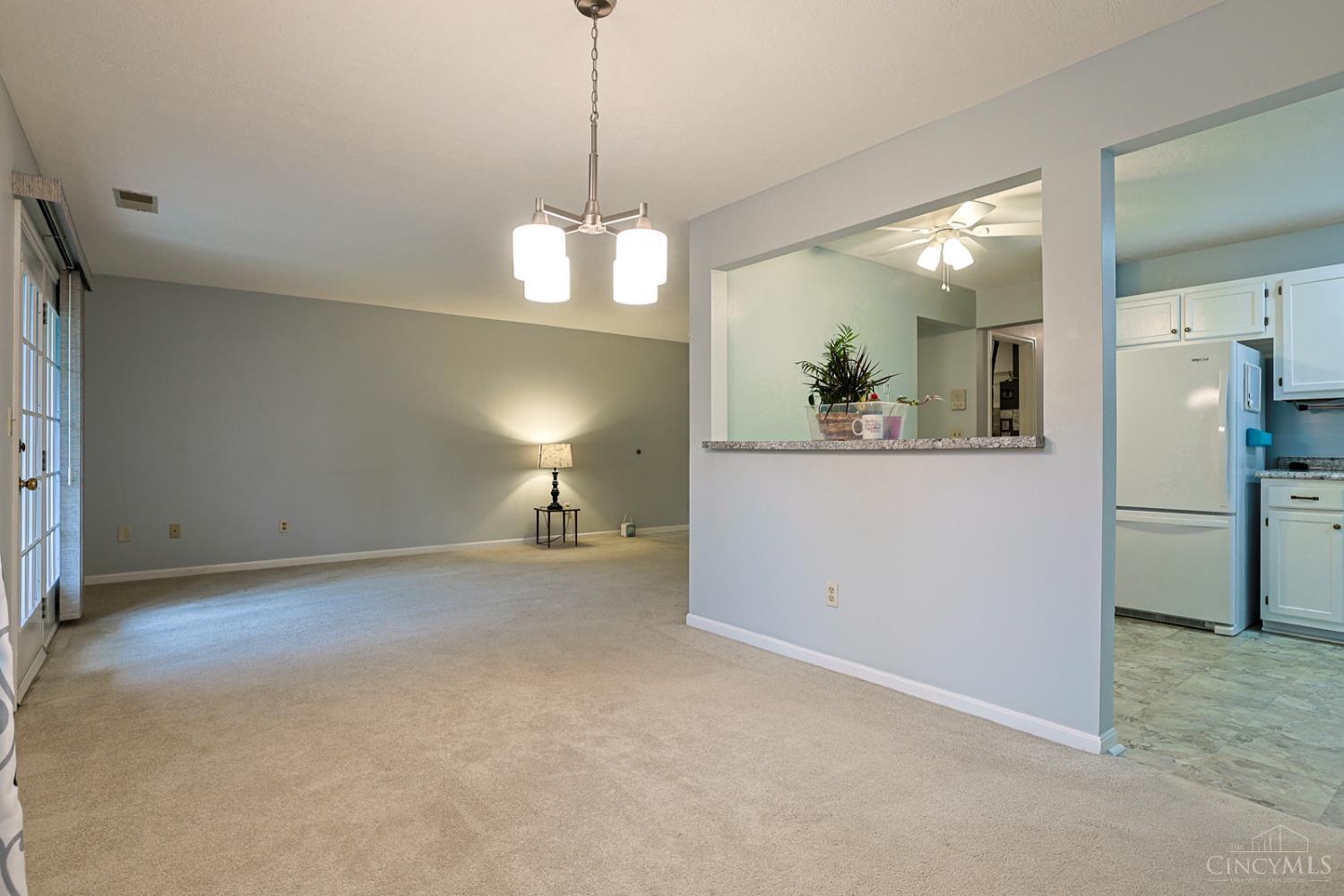 3703 West Galbraith Road Cincinnati, OH 45215 - Photo 12 of 35