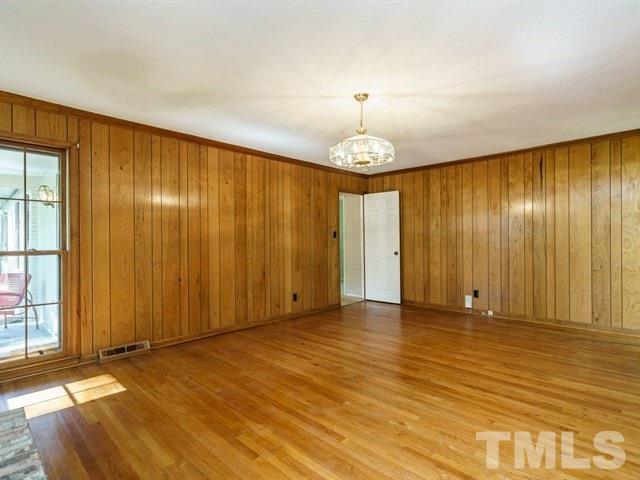 2313 Wheeler Road Raleigh, NC 27612 - Photo 10 of 25