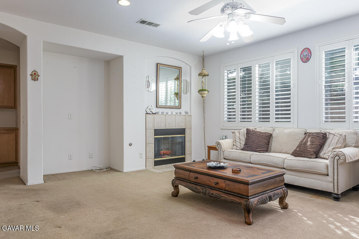 40339 Preston Road Palmdale, CA 93551 - Photo 7 of 39 40339Preston_Gavar-7