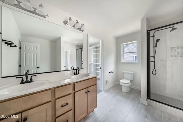 $749,900 | 40 Waterford Avenue East, Colonie, NY 12110