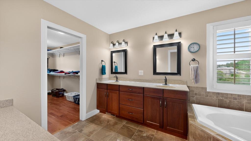6485 Summit Pointe Road Northwest Rochester, MN 55901 - Photo 39 of 62