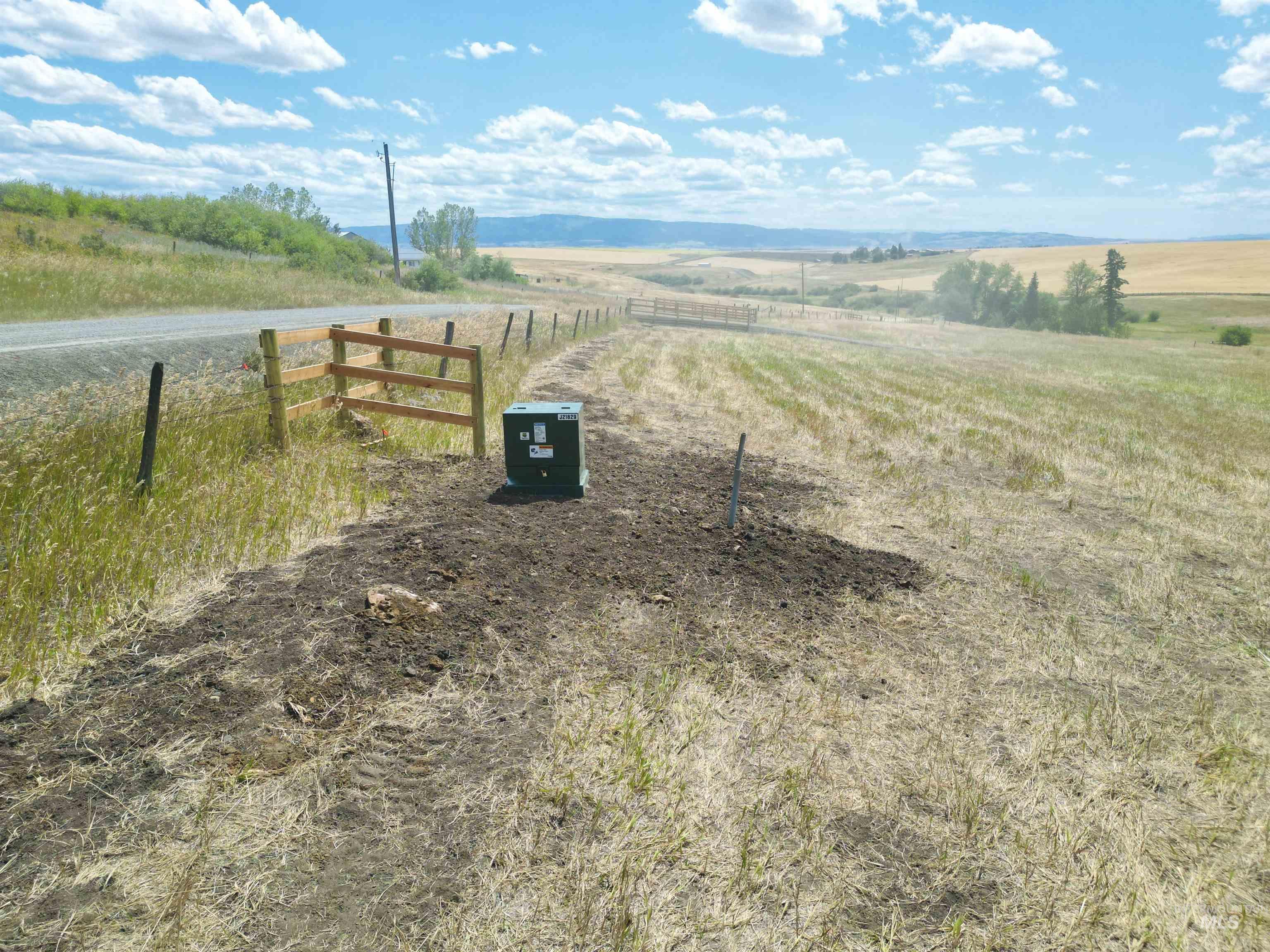 Tbd Wasem Road Cottonwood, ID 83522 - Photo 5 of 16 Exterior view of a pad mount transformer