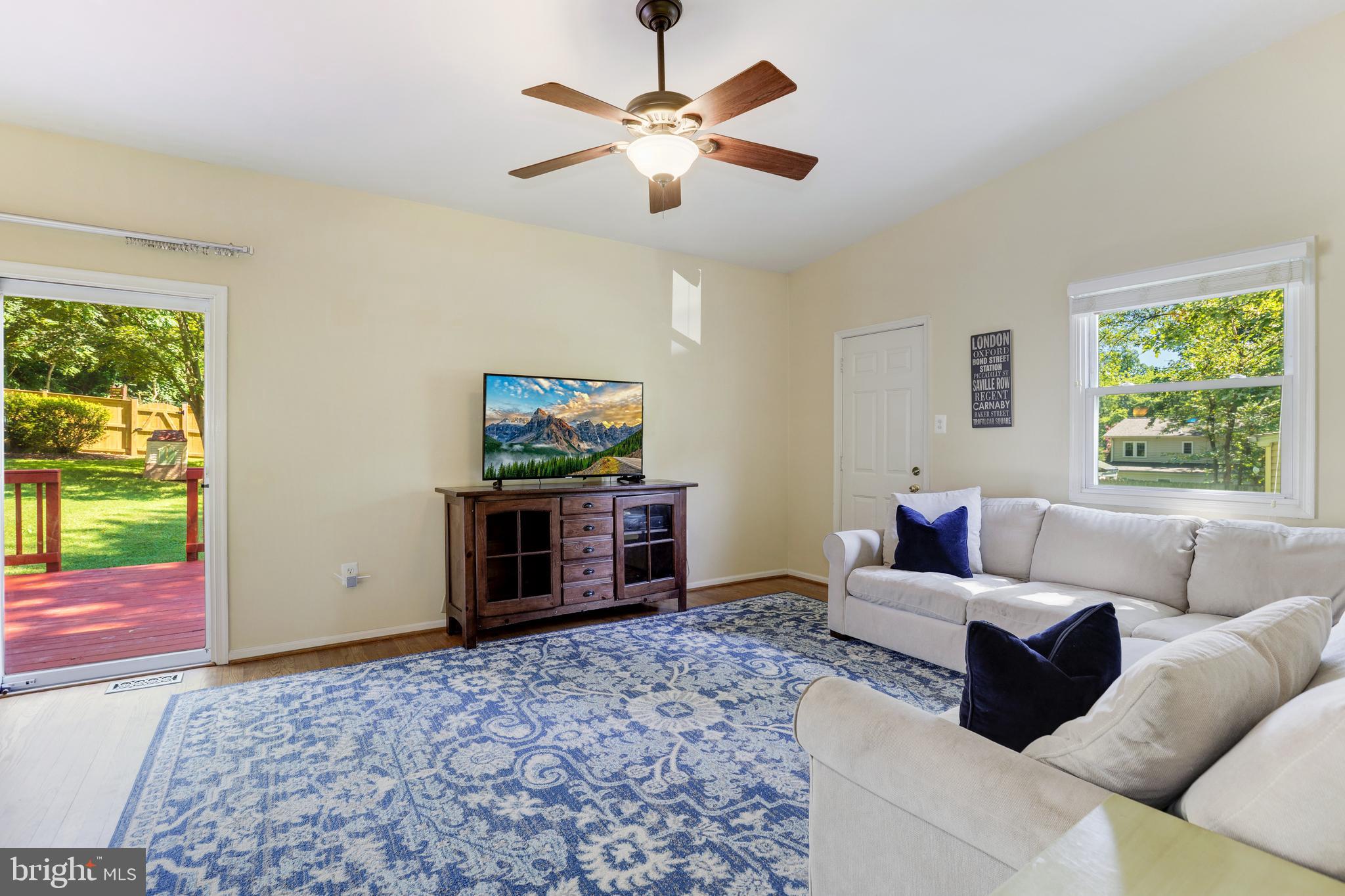 3208 Cofer Road Falls Church, VA 22042 - Photo 20 of 39 Gallery Image 20
