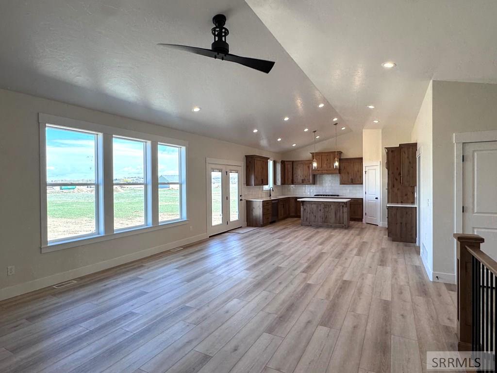 1770 Twilight Road Rexburg, ID 83440 - Photo 22 of 65 Living room