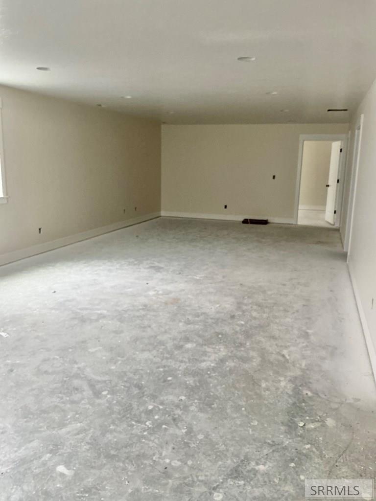 1770 Twilight Road Rexburg, ID 83440 - Photo 25 of 30 Family room