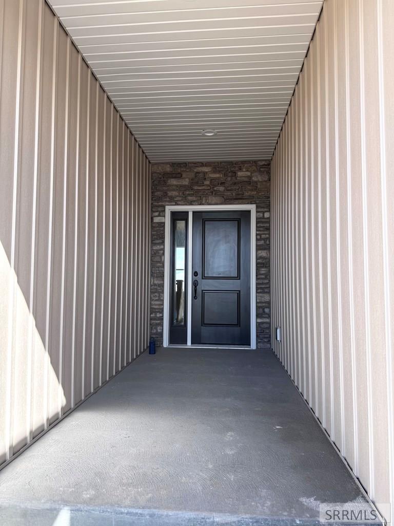 1770 Twilight Road Rexburg, ID 83440 - Photo 5 of 65 Front porch