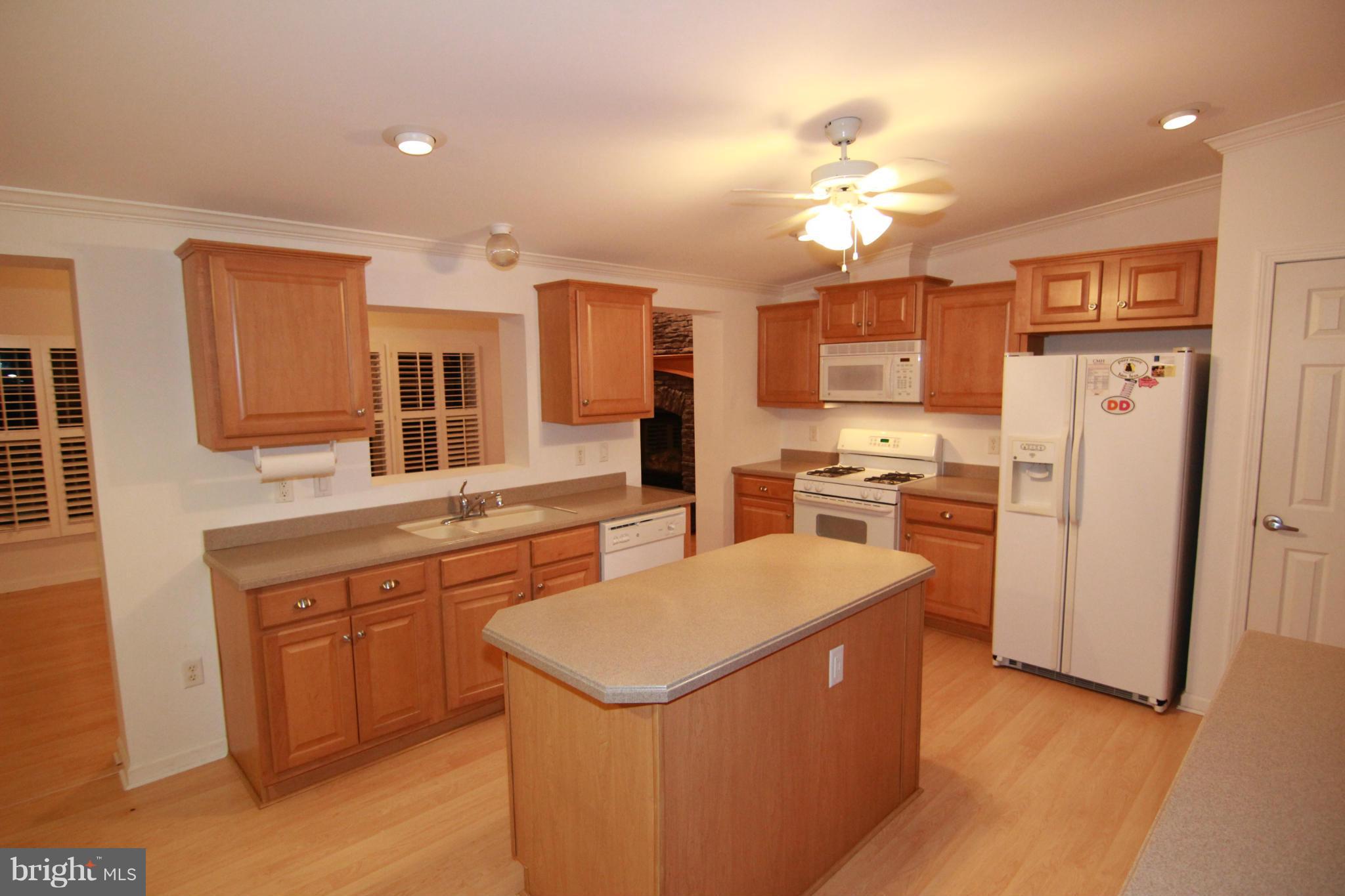 240 Jewell Road Dunkirk, MD 20754 - Photo 14 of 25 Kitchen