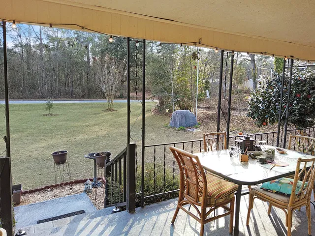 $99,900 | 142 Moncks Corner Road, Eutawville, SC 29048