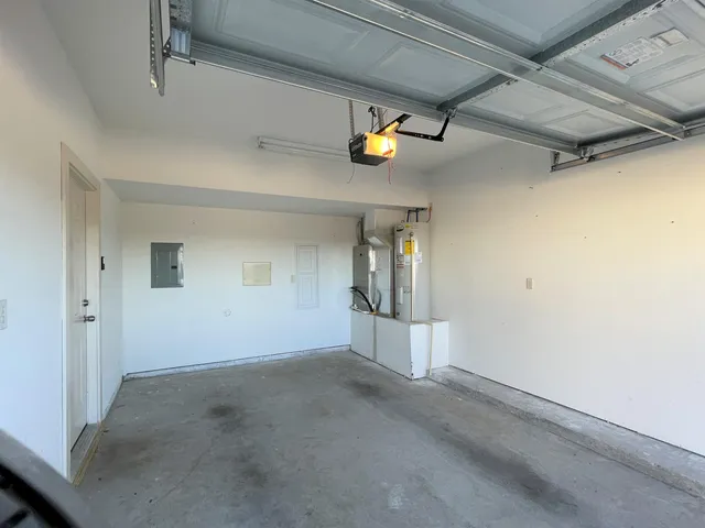 $1,600 | 505 Arbor Lake Drive, Crestview, FL 32536