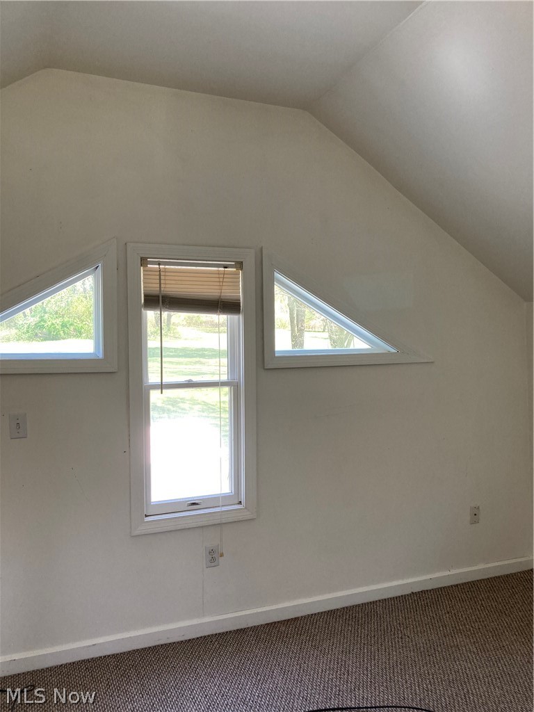 511 Collar Price Road Brookfield, OH 44403 - Photo 9 of 18 Bedroom 2