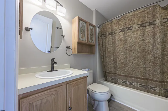 $308,000 | 713 Barbados Drive, Williamstown, NJ 08094