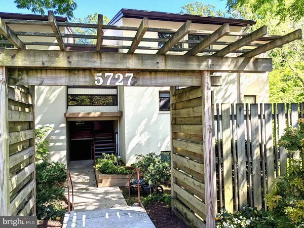 $310,000 | 5727 Harpers Farm Road, Unit F, Columbia, MD 21044