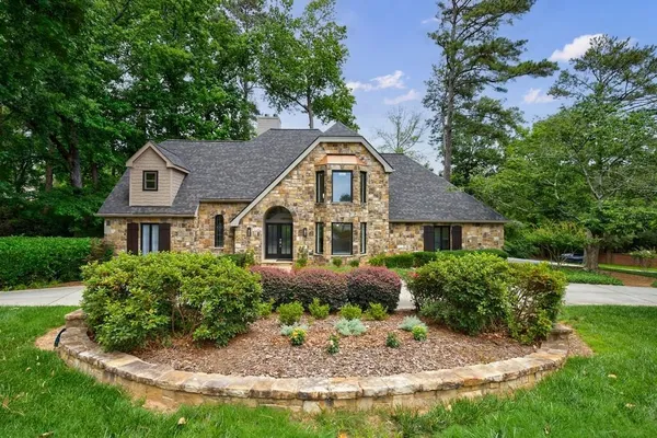 $8,500 | 459 Atlanta Country Club Drive, Marietta, GA 30067