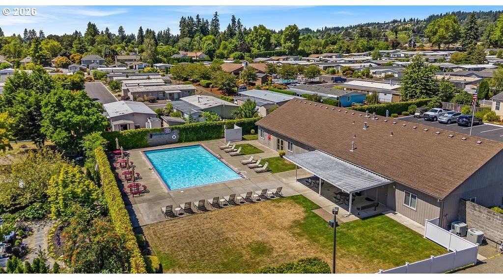 12450 Southwest Fischer Road, Unit 204 Portland, OR 97224 - Photo 35 of 43 Gallery Image 35