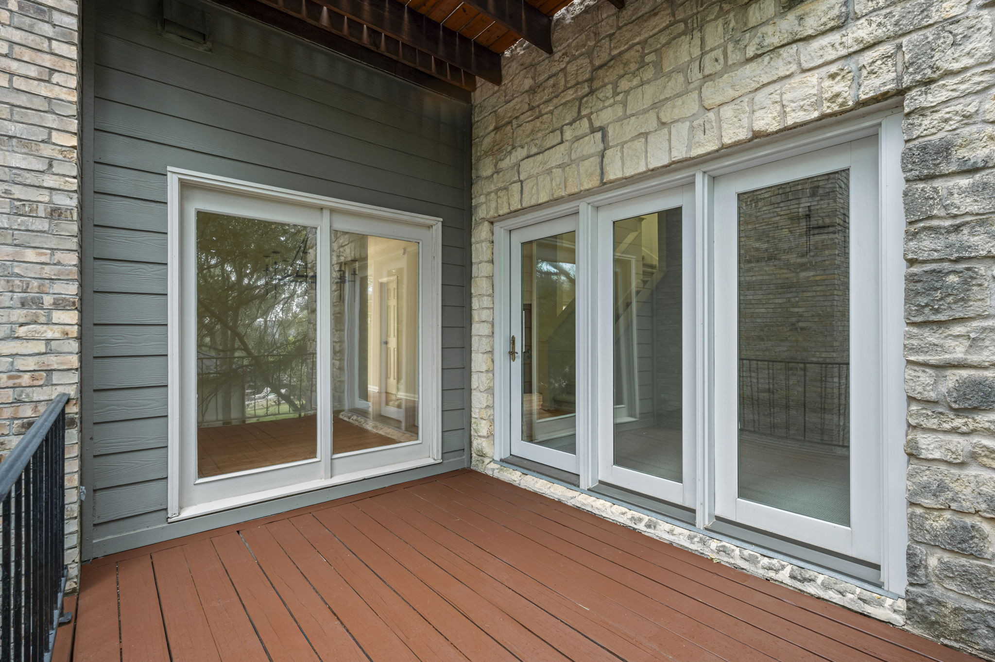 6010 Long Champ Court, Unit 113 Austin, TX 78746 - Photo 20 of 25 View of deck