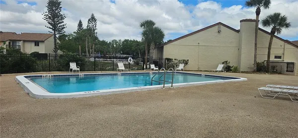 $1,550 | 2621 Pine Lake Terrace, Unit D, Sarasota, FL 34237
