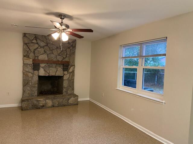 7726 Oldridge Road North Charleston, SC 29418 - Photo 3 of 12 IMG_3994
