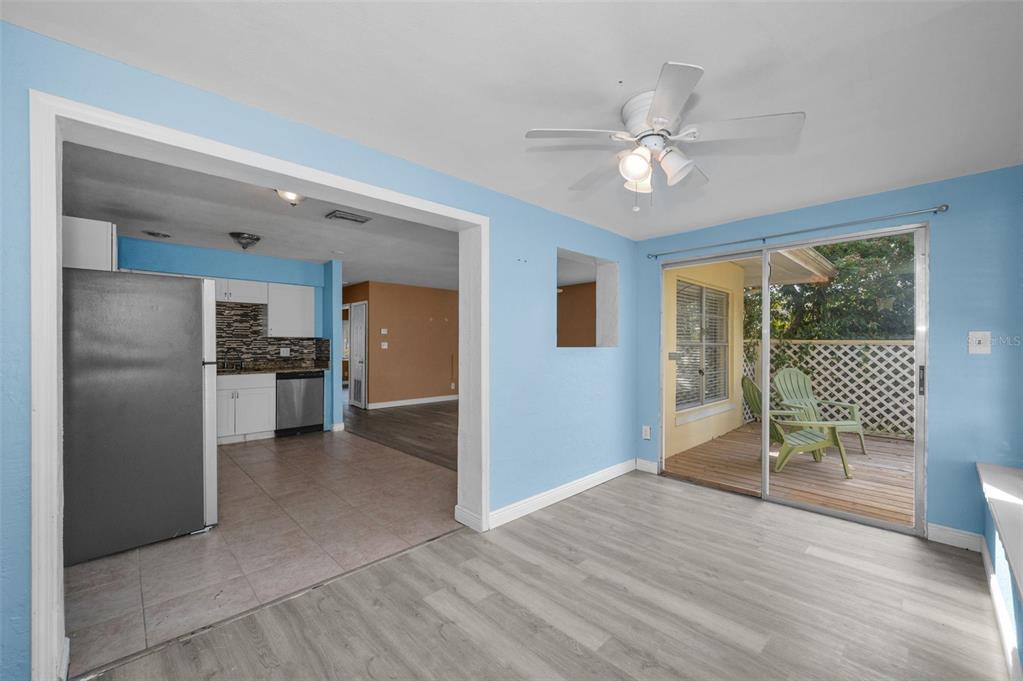 2476 Coronado Way Dunedin, FL 34698 - Photo 13 of 81