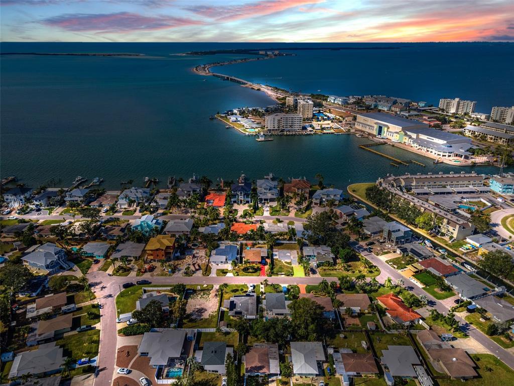 2476 Coronado Way Dunedin, FL 34698 - Photo 2 of 81