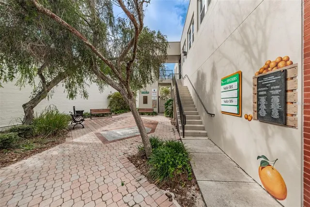 $399,000 | 2476 Coronado Way, Dunedin, FL 34698