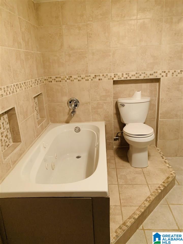 3612 Spring Valley Road Anniston, AL 36207 - Photo 8 of 26