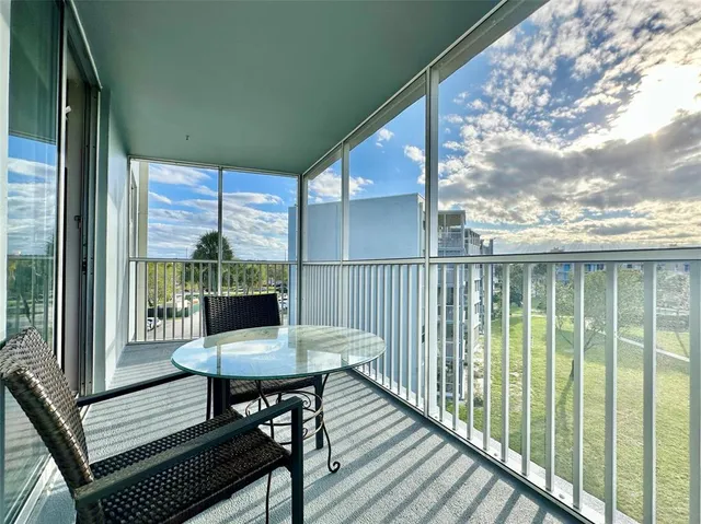 $3,100 | 5301 Northwest 2nd Avenue, Unit 408, Boca Raton, FL 33487
