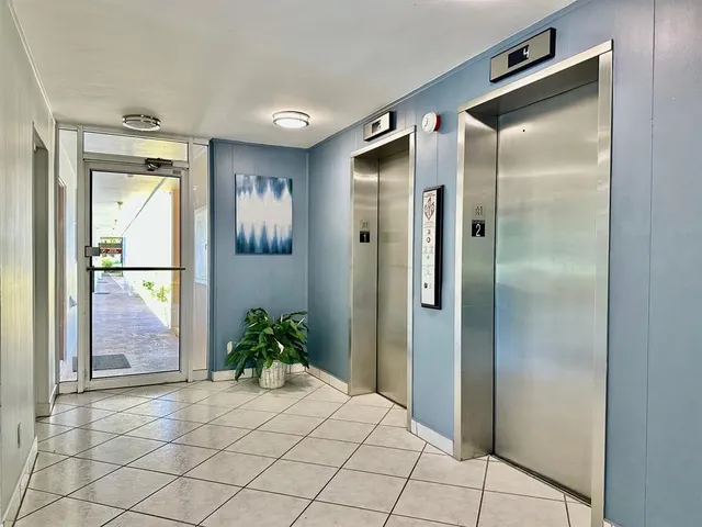 $3,100 | 5301 Northwest 2nd Avenue, Unit 408, Boca Raton, FL 33487