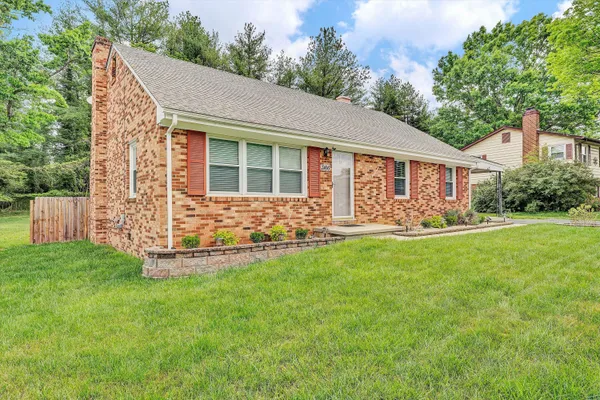 $395,000 | 3166 Galloway Drive, Roanoke, VA 24018