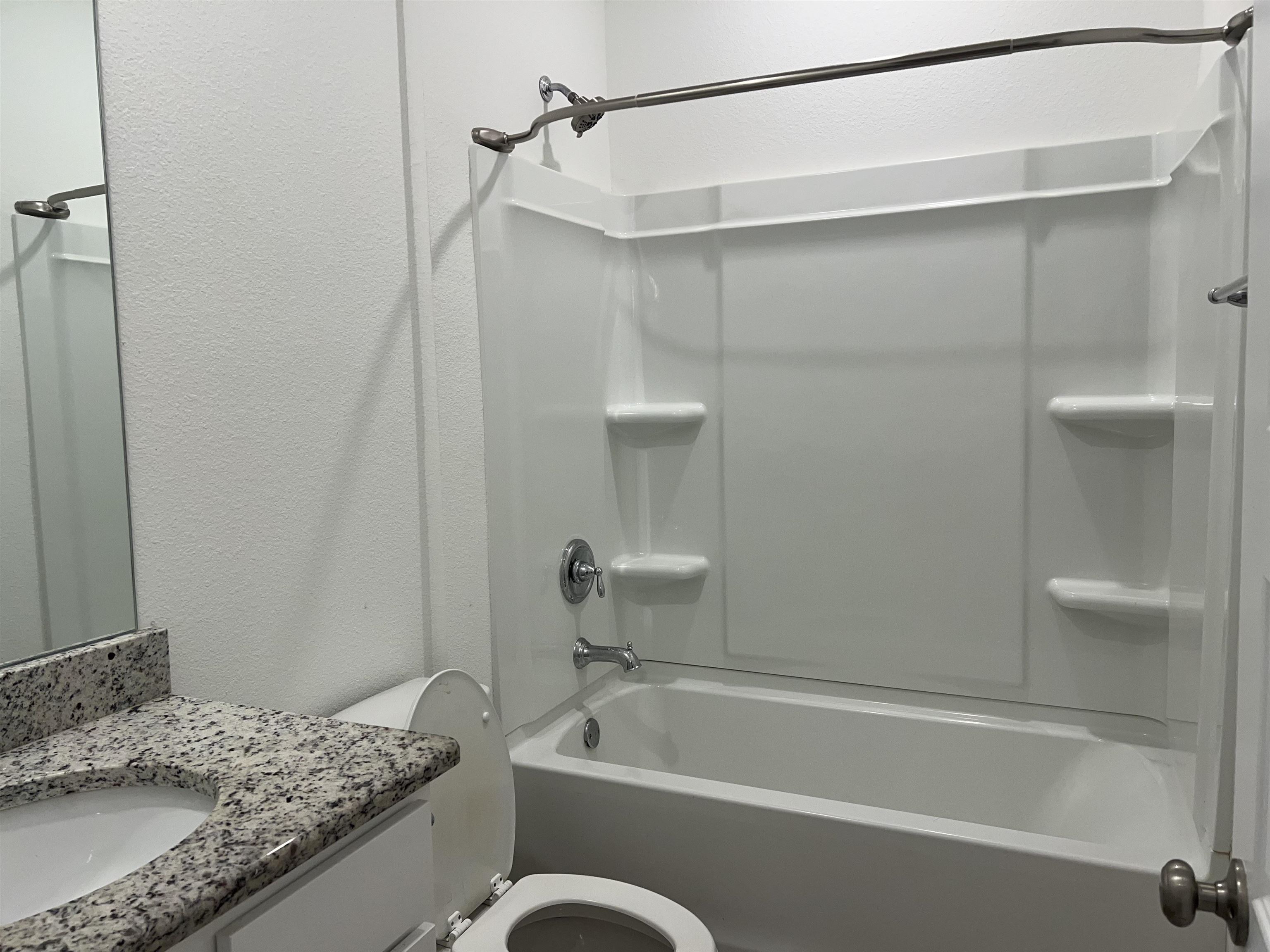 8855 Calverton Street Foley, AL 36535 - Photo 40 of 76 Bathroom