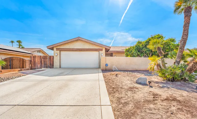 $537,500 | 41740 Cambridge Avenue, Bermuda Dunes, CA 92203