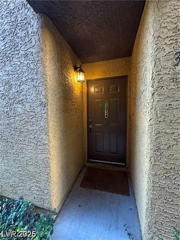 $999 | Undisclosed Address, Las Vegas, NV 89108
