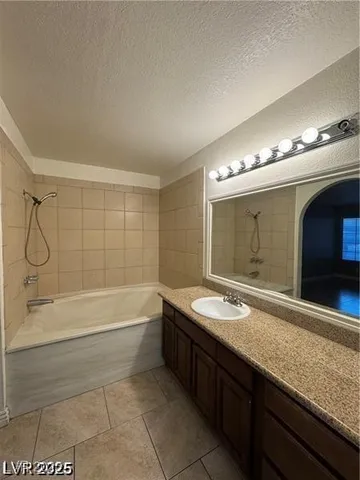 $999 | Undisclosed Address, Las Vegas, NV 89108