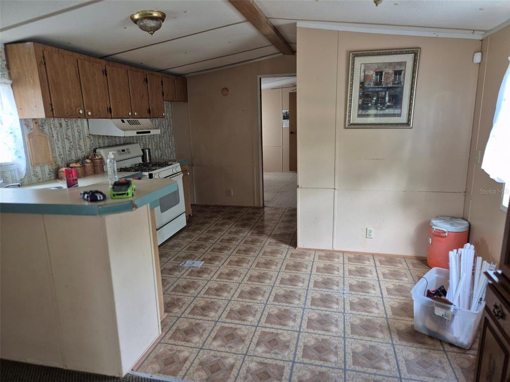 11651 Northeast 73rd Lane Bronson, FL 32621 - Photo 31 of 39 a room with storage and utility
