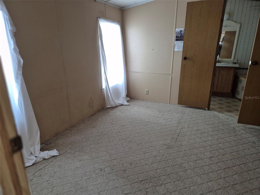 11651 Northeast 73rd Lane Bronson, FL 32621 - Photo 34 of 39