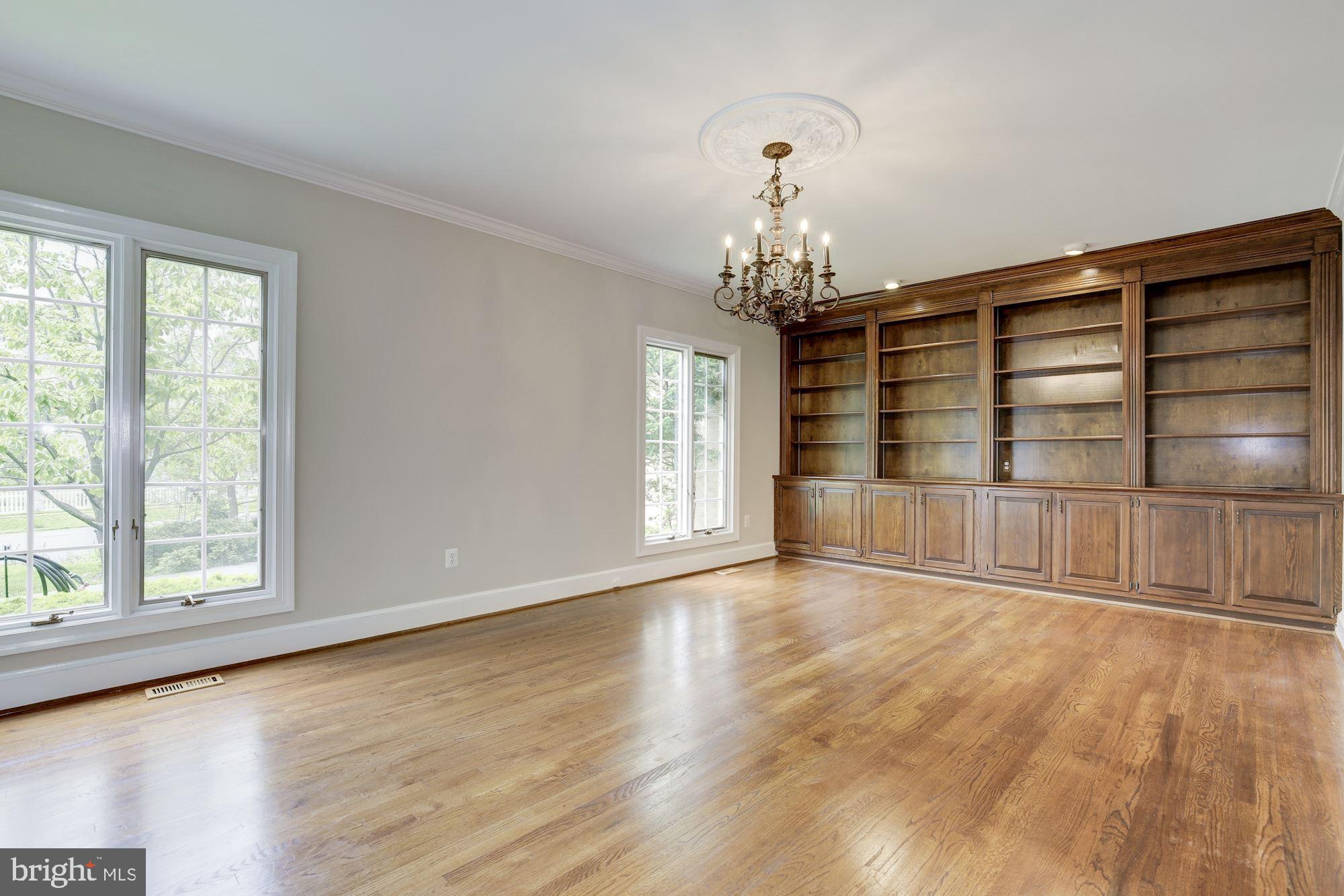 9809 Hall Road Potomac, MD 20854 - Photo 15 of 55 Spacious Library with built-in bookshelves