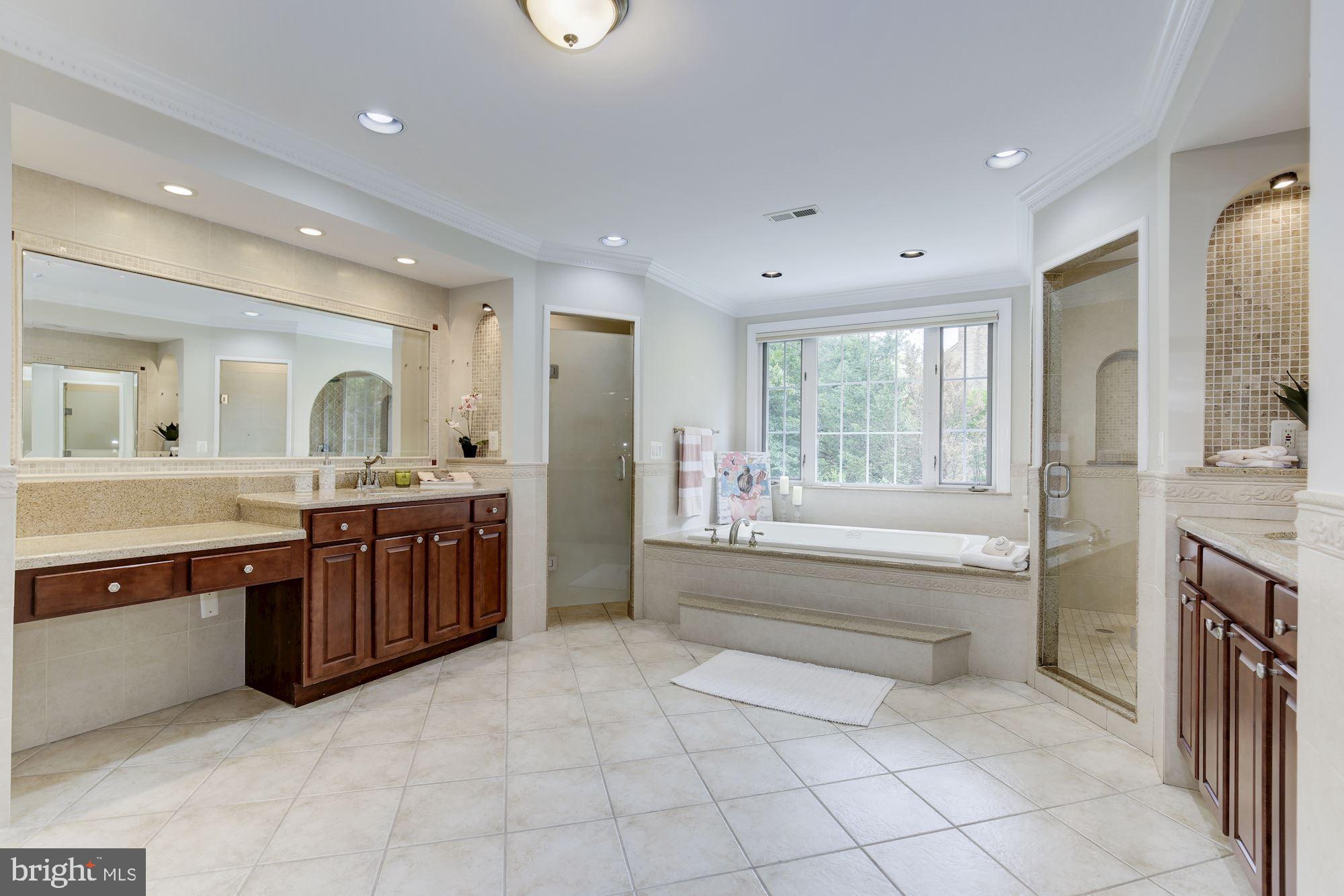 9809 Hall Road Potomac, MD 20854 - Photo 28 of 55 Master Bath-Newer soaking tub and walk in shower